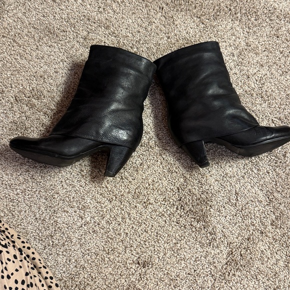 Trouve heeled boots. Size 6 1/2 Leather-upper used condition see photos - Picture 14 of 17